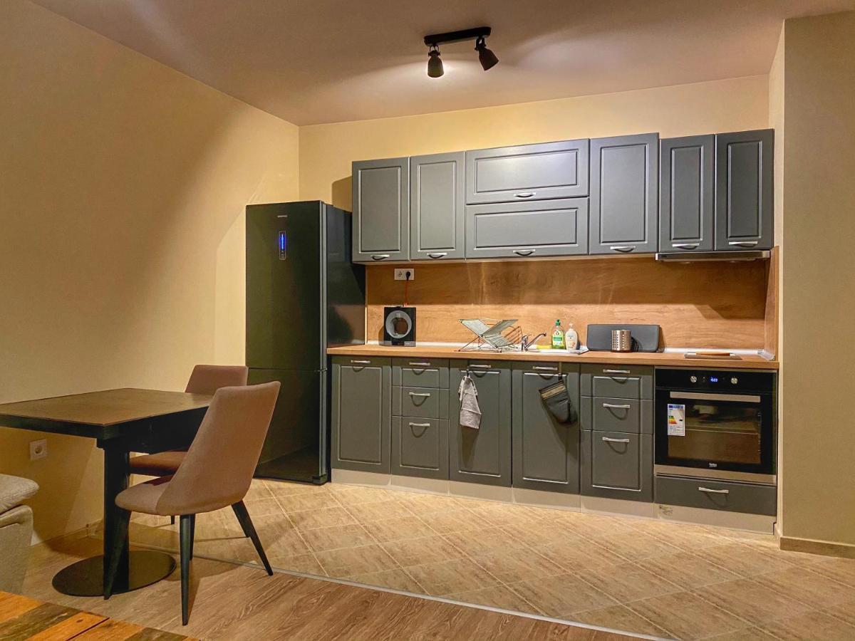 Stylish Urban New 2021 Close To The Apartment Varna